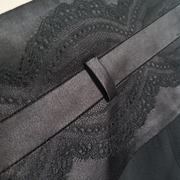 Escada Lace Trim Skirt size 42 - Picture 3 of 4